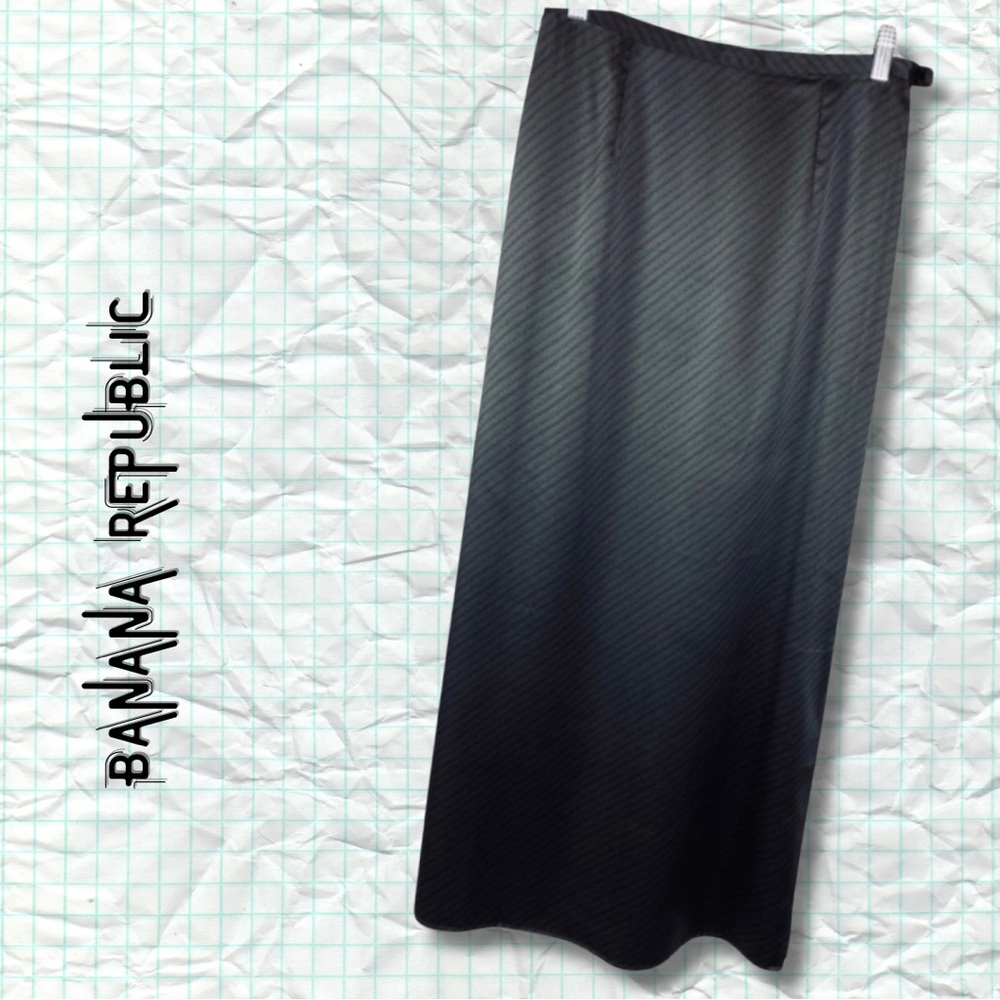 {Banana Republic} SILK Maxi Skirt